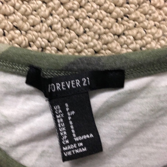 Camo bodysuit - Picture 2 of 2